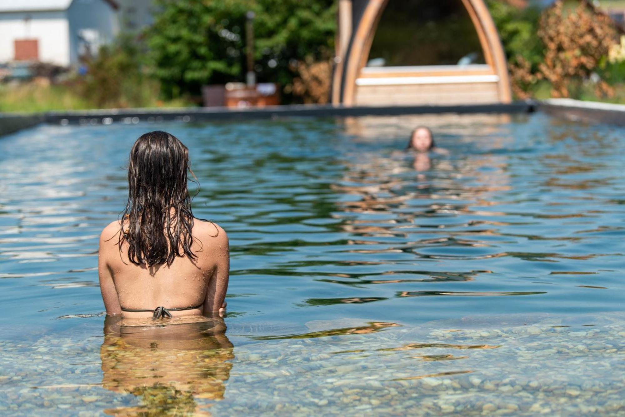 La Boheme Lodges And Glamping Vrhavec Bagian luar foto