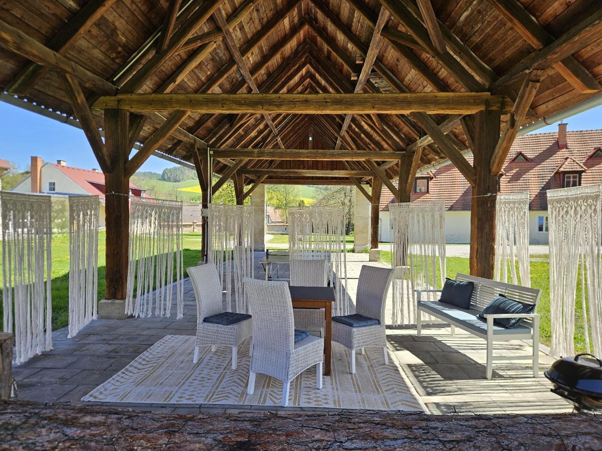 La Boheme Lodges And Glamping Vrhavec Bagian luar foto